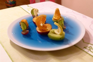 Owocowe regaty_Zuzia Zaremska Motyle